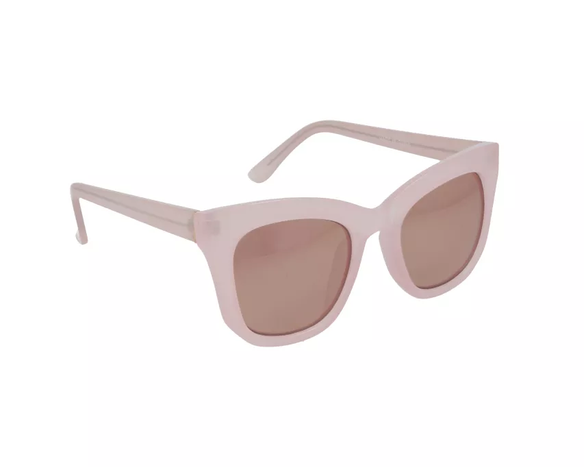 pink-glasses-packshot-photography.jpg