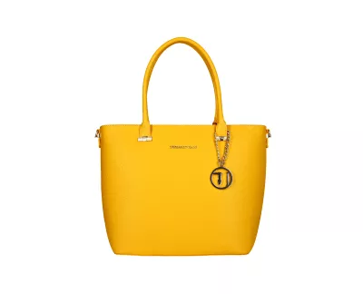 yellow-bag-packshot-photography.jpg